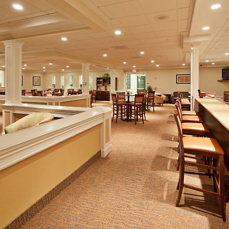 Holiday Inn Redding By Ihg Экстерьер фото