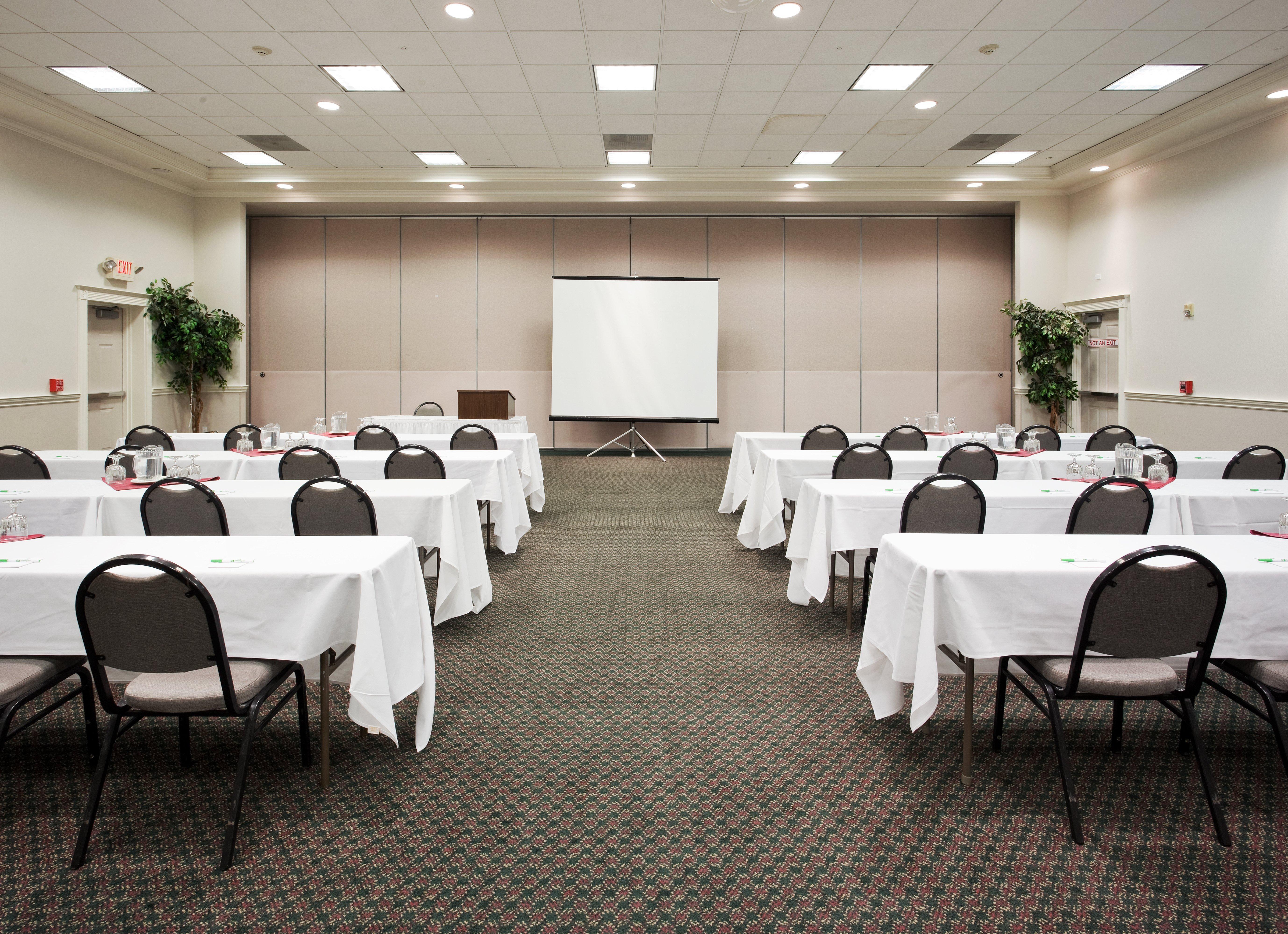 Holiday Inn Redding By Ihg Экстерьер фото