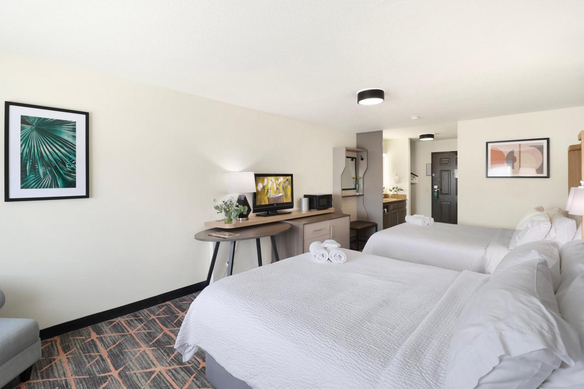 Holiday Inn Redding By Ihg Экстерьер фото